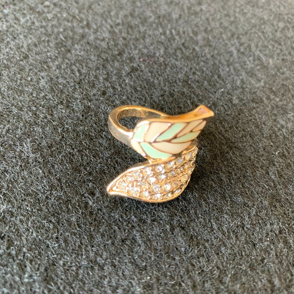 Leaf Ring 8.5, NWOT